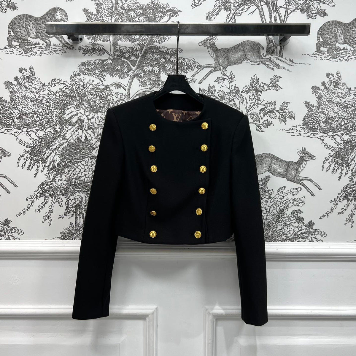 LV 25S ROUND NECK JACKET 263095