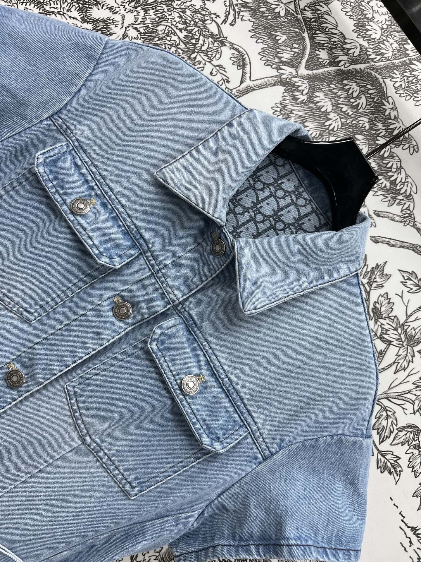 JEAN DRESS WITH FLUTTER SLEEVES DENIM JACQUARD DUSTY BLUE 266734