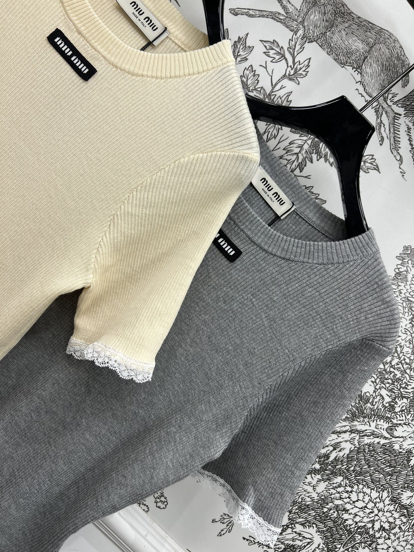 MIUMIU CROPPED KNIT FITTED TOP 268661