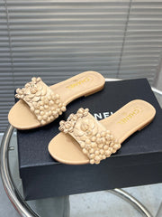 SLIPPERS CAMELLIA IN BEIGE CALFSKIN