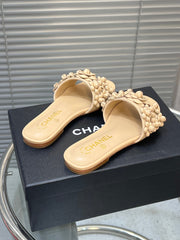 SLIPPERS CAMELLIA IN BEIGE CALFSKIN