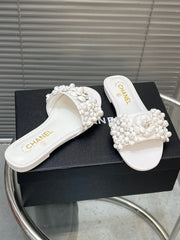 SLIPPERS CAMELLIA IN WHITE CALFSKIN