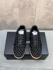 CHANEL 26S SNEAKERS IN BLACK SUEDE QUILTED CC LOGO