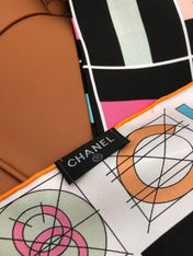 CHANEL 25S SCARF 90 IN SILK 704583