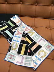 CHANEL 25S SCARF 90 IN SILK 704584