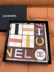 CHANEL 25S SCARF 90 IN SILK 704586