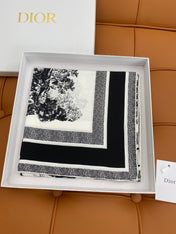 DIOR SCARF 90 IN SILK 704596