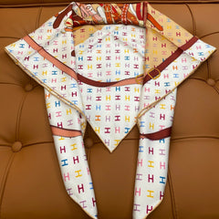 HERMES 25S SCARF 90 IN SILK 703680
