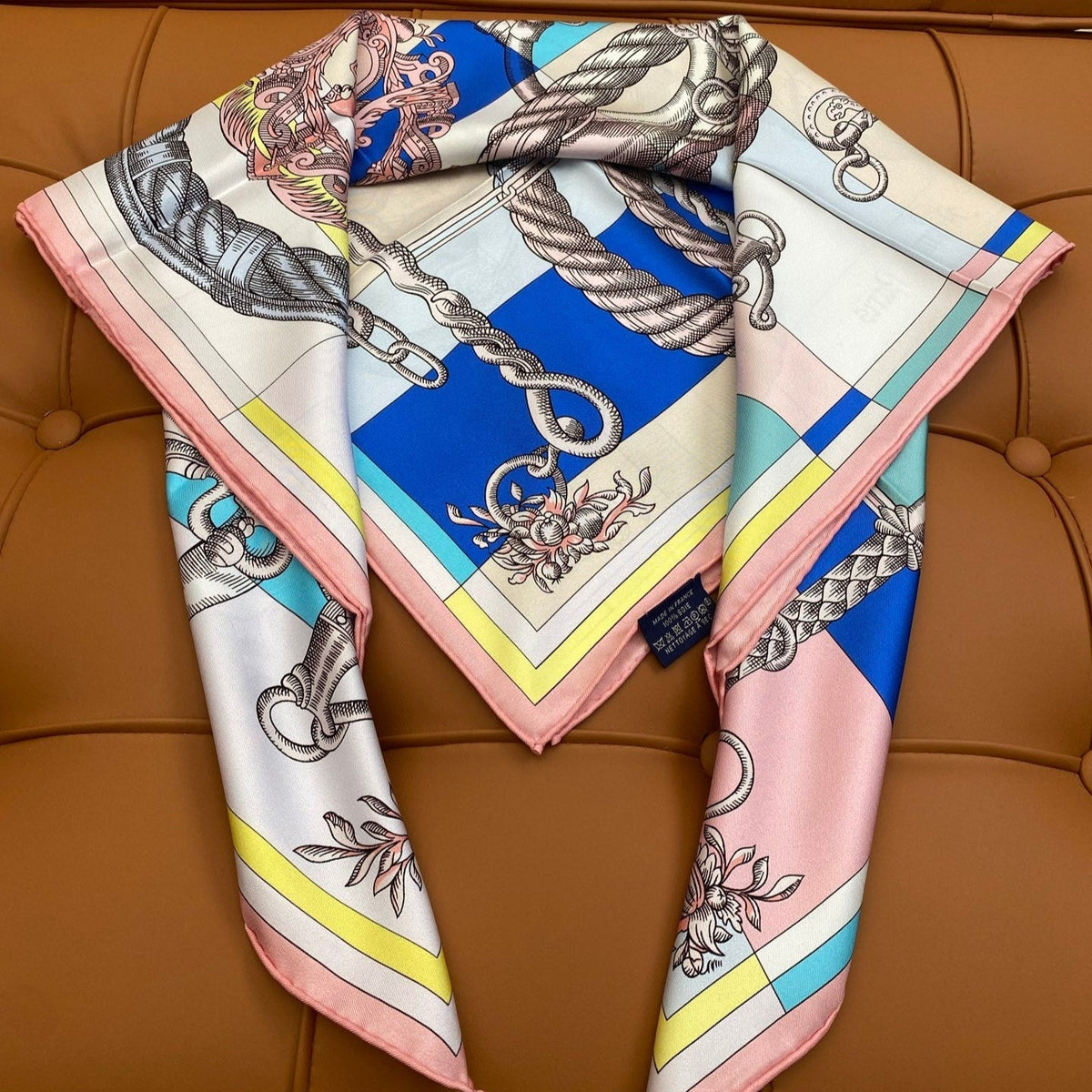 HERMES 25S SCARF 90 IN SILK 709681