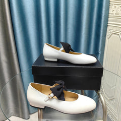 MARY JANE SHOES WHITE SHEEPSKIN WITH BLACK BOW
