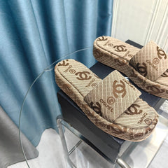 THICK-SOLE SLIPPERS PEANUT BROWN SATIN