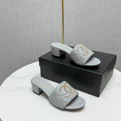 CC HIGH HEEL 25S IN DUSTY BLUE GREY CALFSKIN WITH LOGO