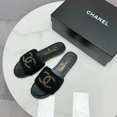 CC SLIDE SANDALS 25S IN BLACK FABRIC AND CALFSKIN WITH LOGO