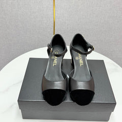 CC MARY JANE HEELS 25S IN BLACK LAMBSKIN AND SUEDE WITH PEARL HEEL STYLE 5