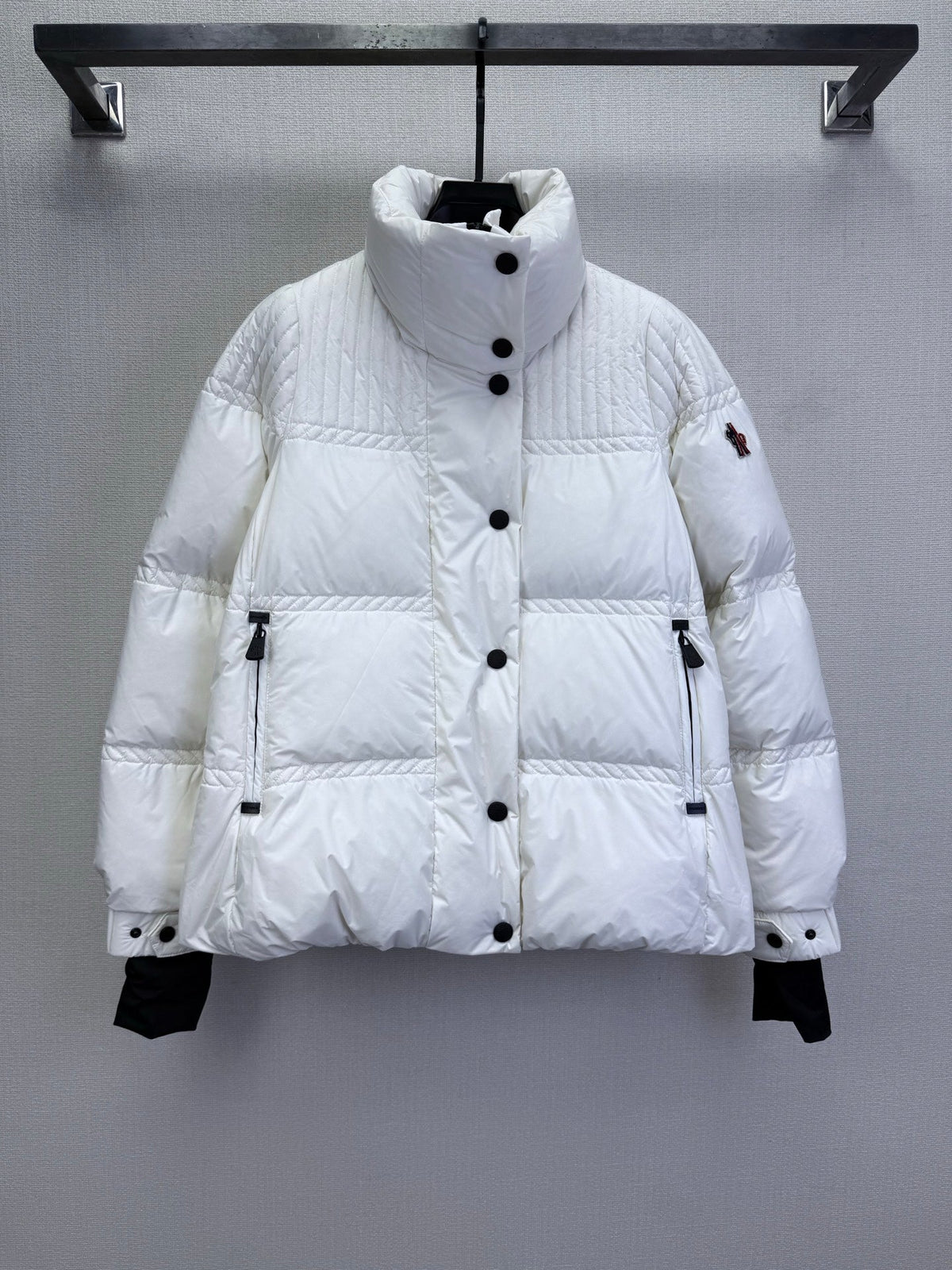 MONCLER JACKET STYLE 313