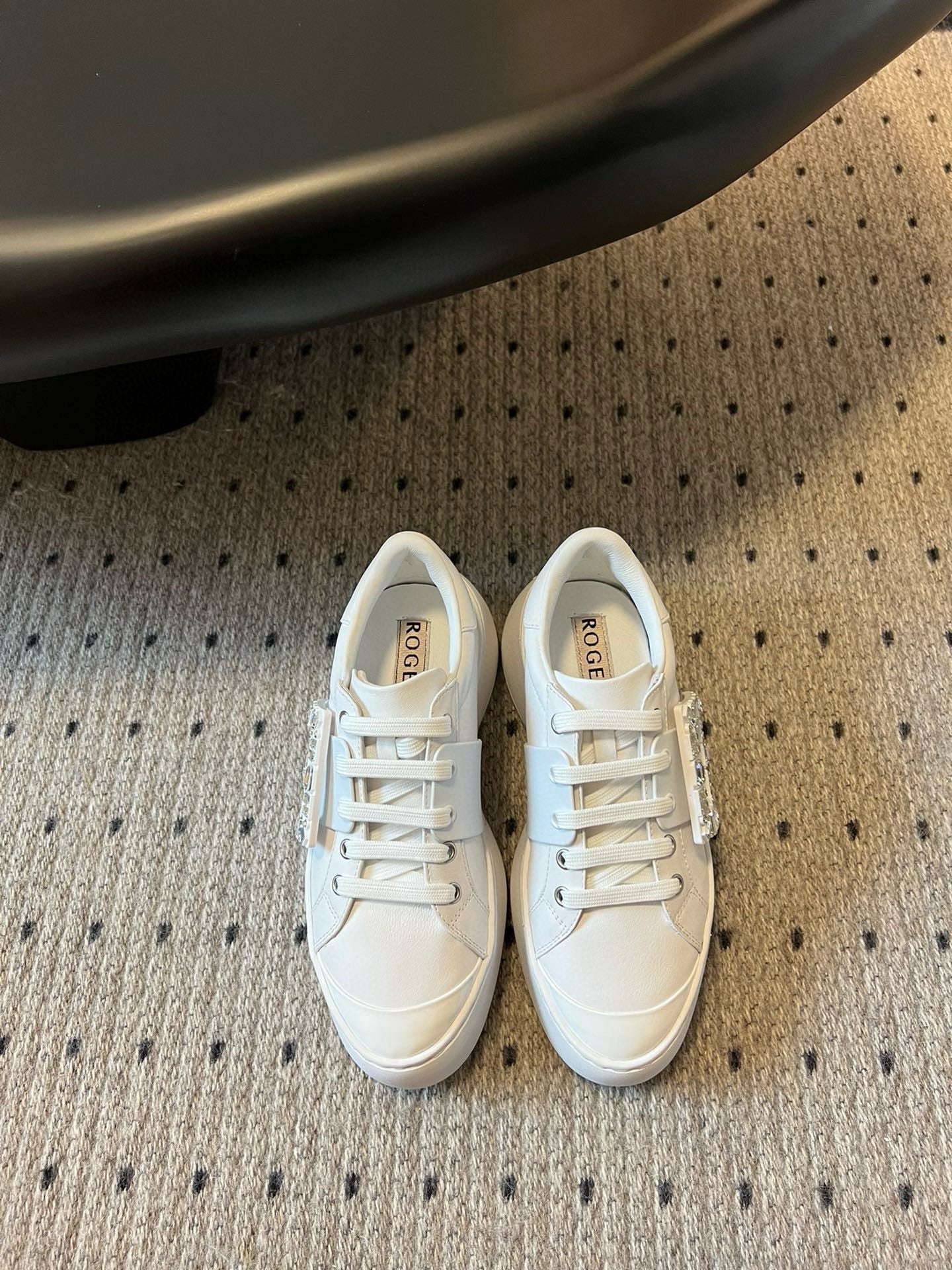 VIV' SKATE SNEAKERS IN WHITE SMOOTH CALFSKIN CRYSTAL BUCKLE