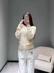 RALPH LAUREN KNITTED V-NECK SWEATER 404