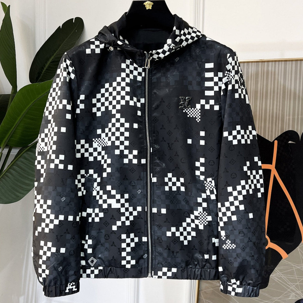 LV HOODED JACKET BLACK AND WHITE DAMIER 239118
