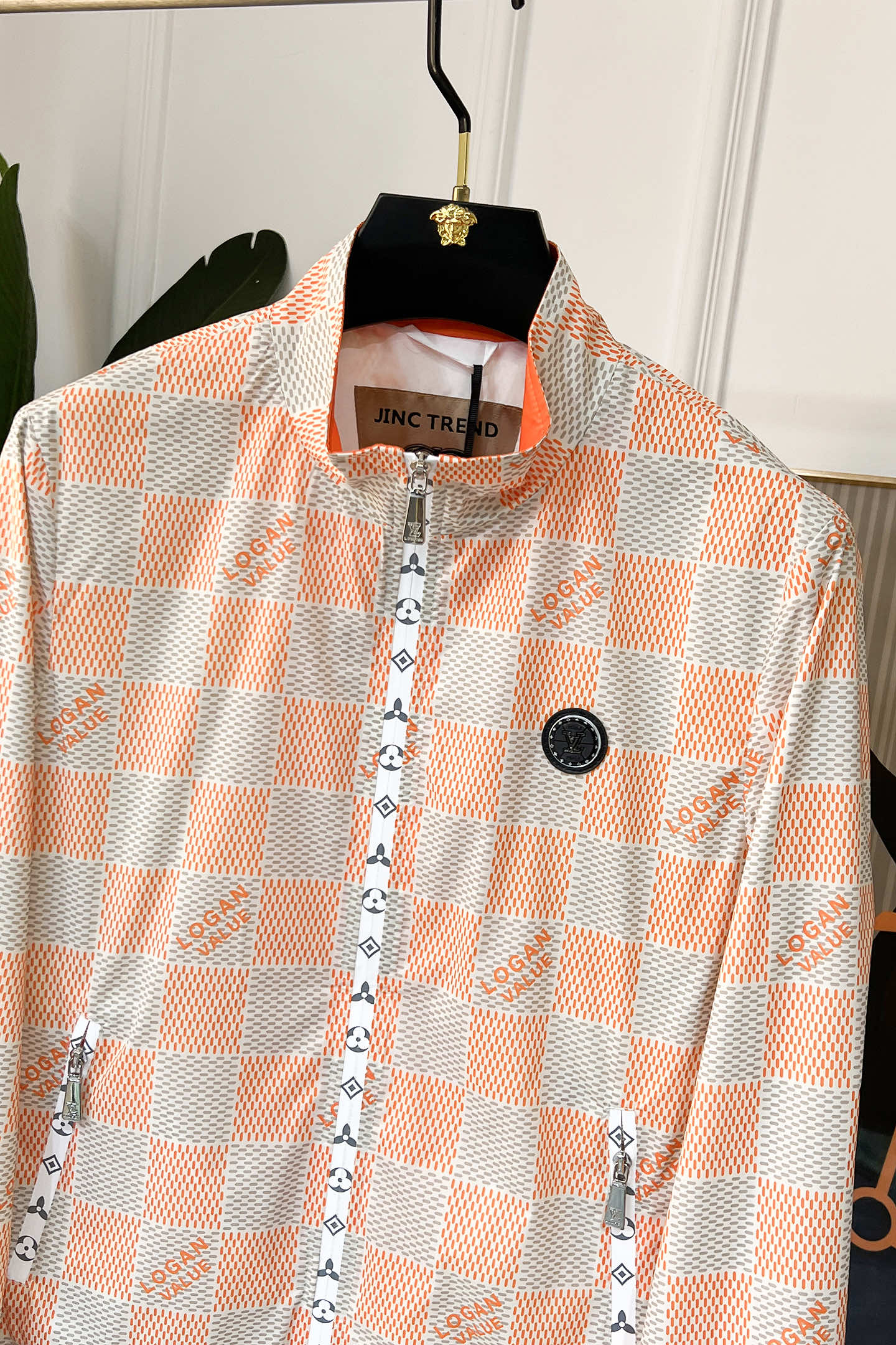 LV ORANGE AND GRAY DAMIER JACKET 239117