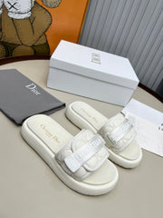 PLATFORM SLIDES 25S 50MM IN WHITE CALFSKIN AND ELECTRIC FABRIC