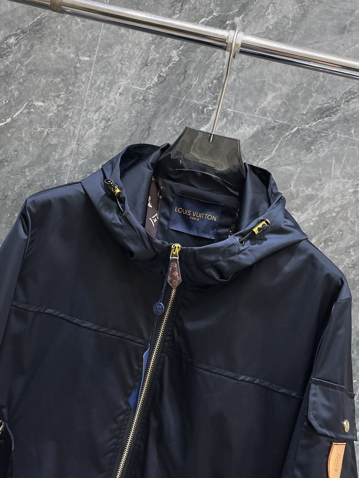 LV SPRUCE BLUE JACKET 239562