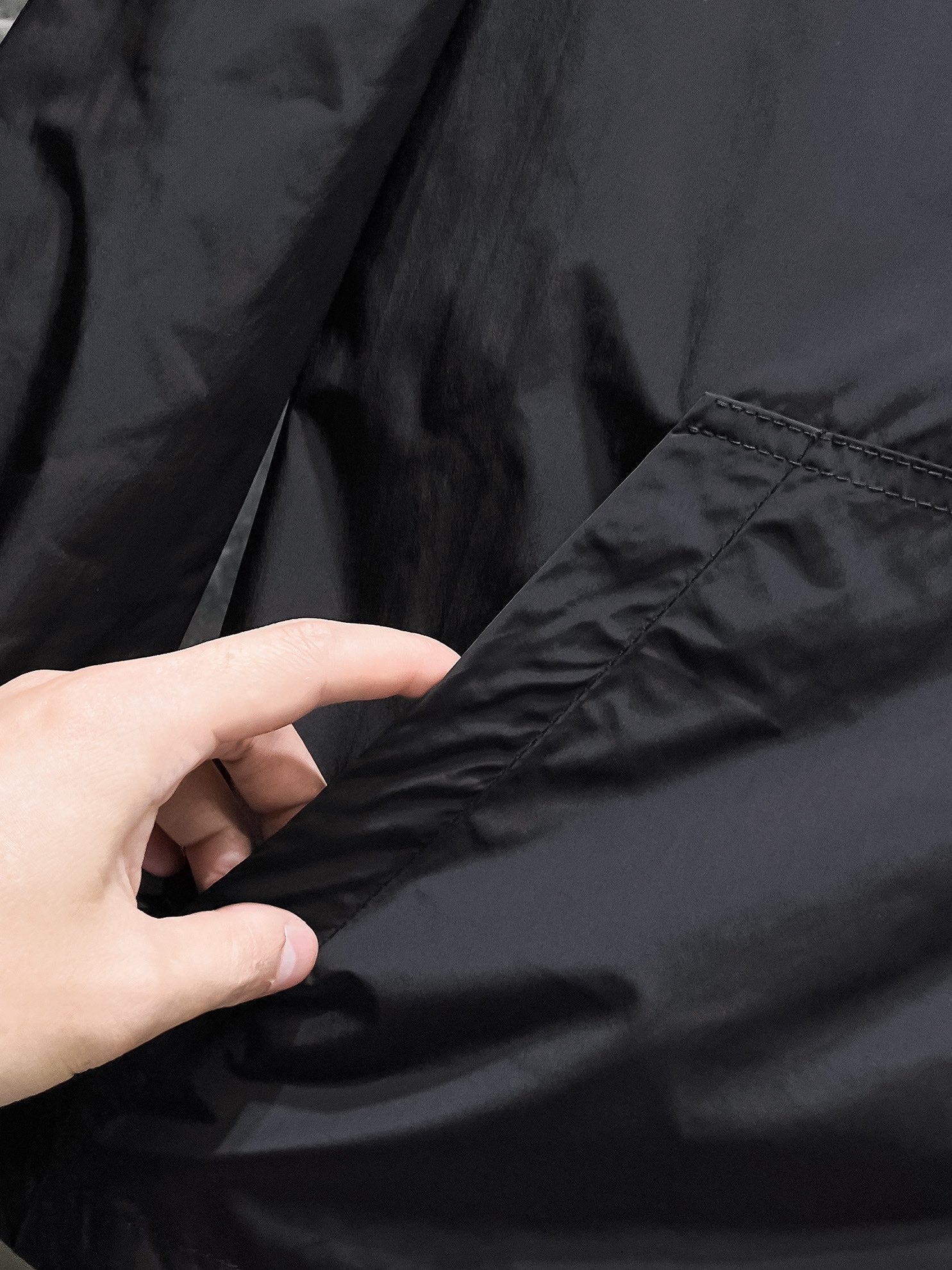 LV BLACK DAMIER JACKET 239564