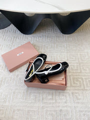 MARY JANE PUMPS IN BLACK GLOSSY SHEEPSKIN