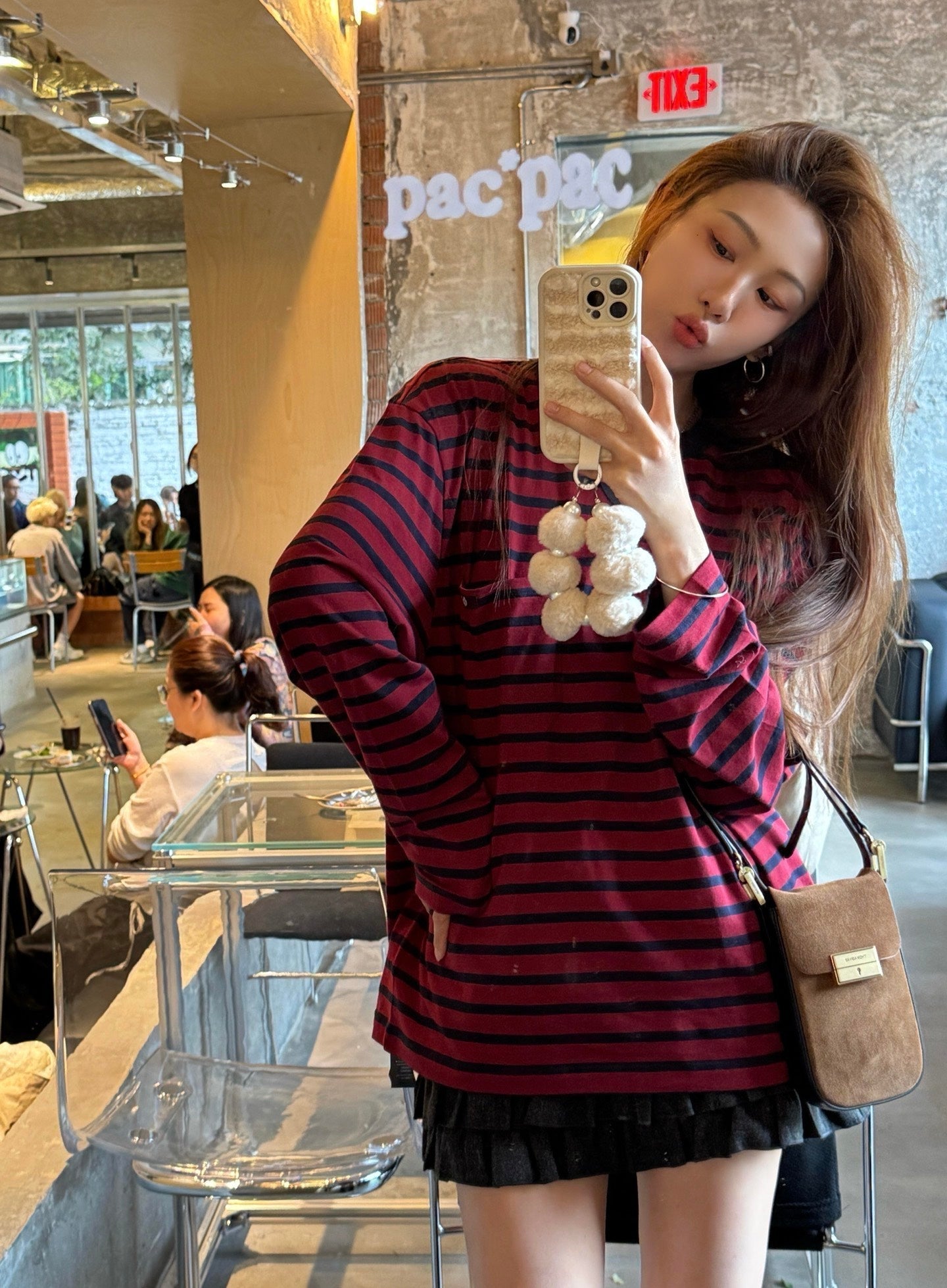 PRADA 25S LONG-SLEEVE T-SHIRT 453