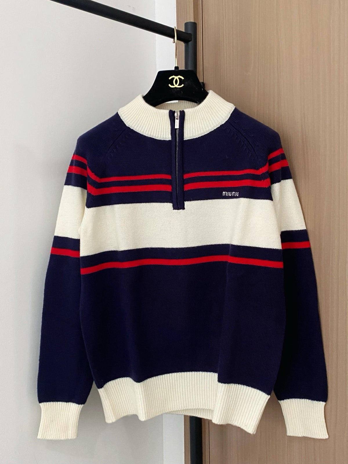 MIUMIU SWEATER STYLE 135