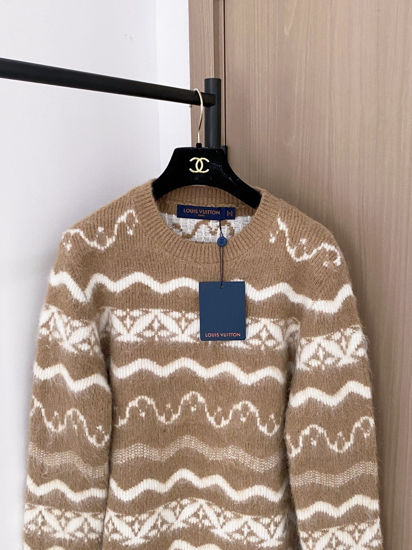 LV 25S SWEATER 99240