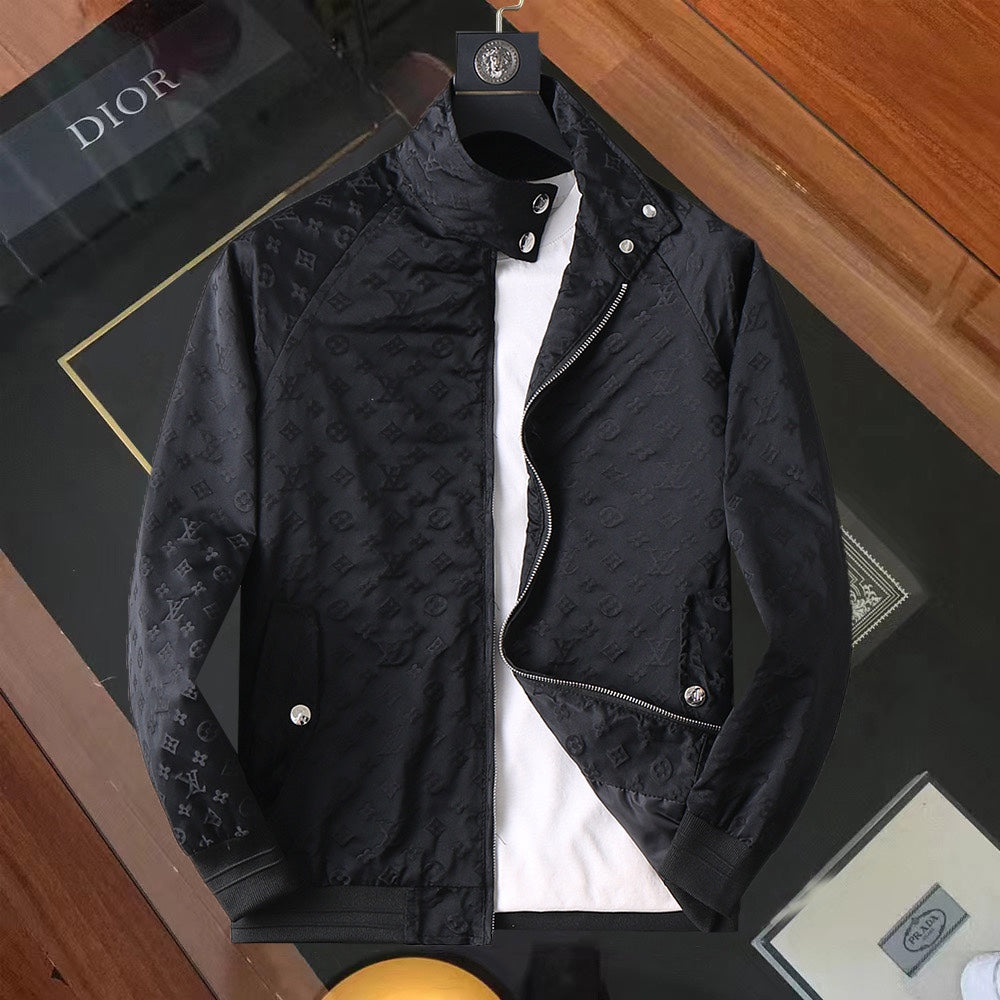 LV JACKET BLACK MONOGRAM 239000