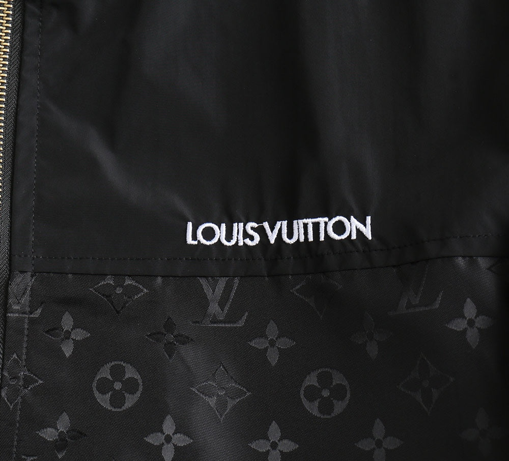LV BLACK HOODED JACKET 239167