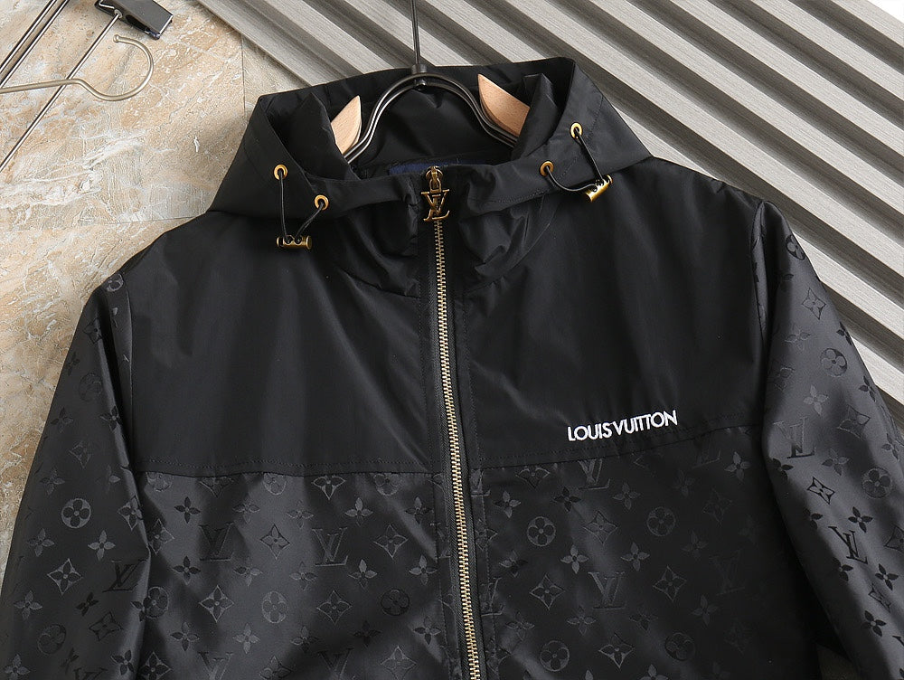 LV BLACK HOODED JACKET 239167