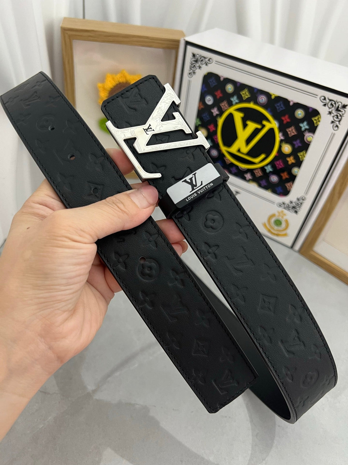 LV 25S BELT 38 MM IN BLACK CALFSKIN STAMP LOGO 593295