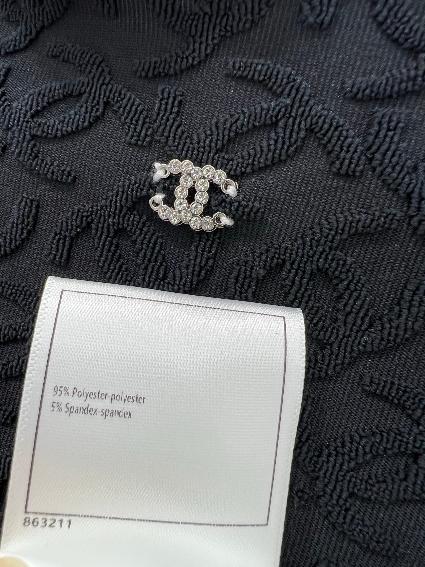 CHANEL KNIT SWEATER 269250