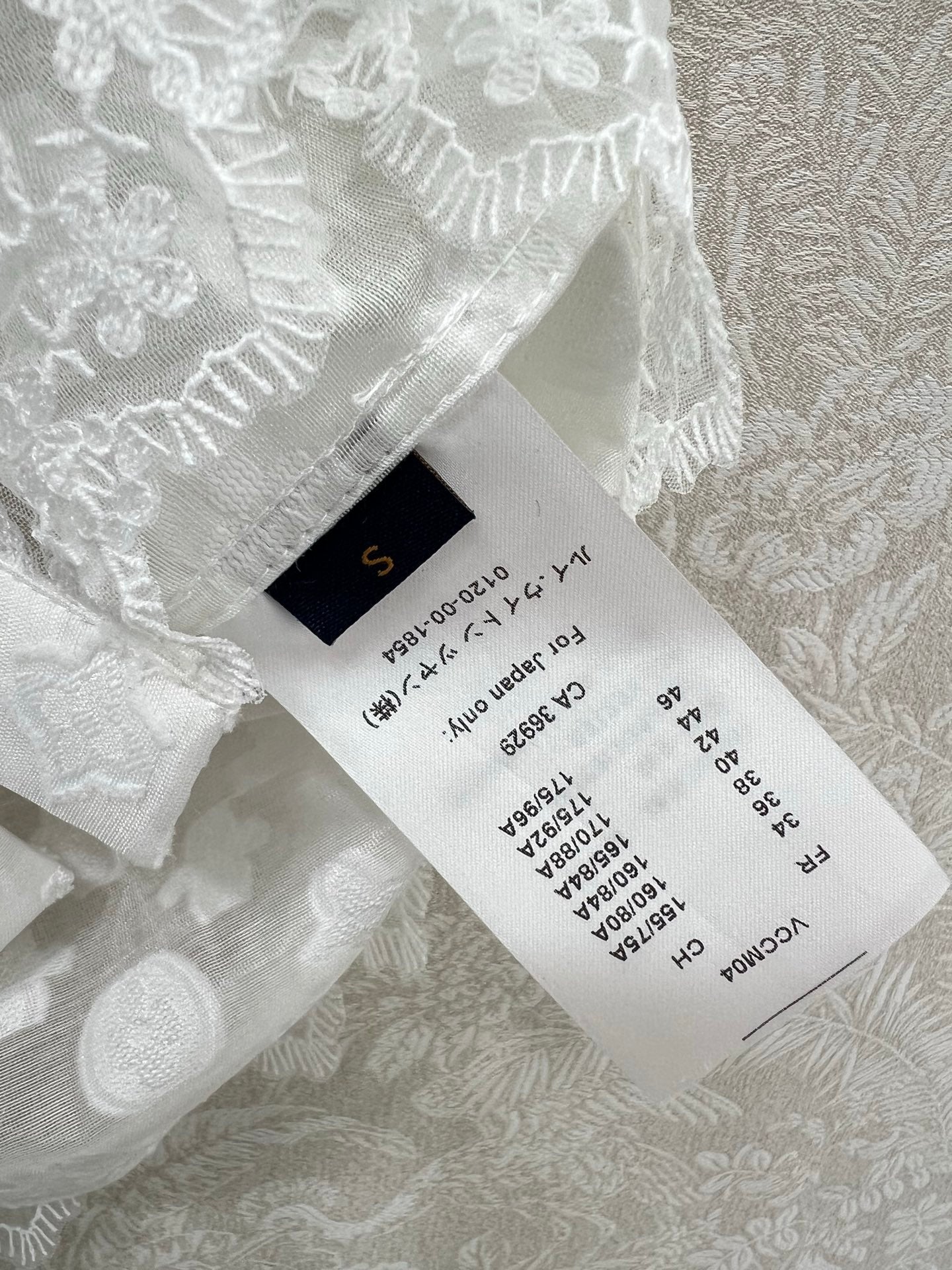 LV SLEEVELESS TOP WITH SCALLOPED LACE HEM 263195