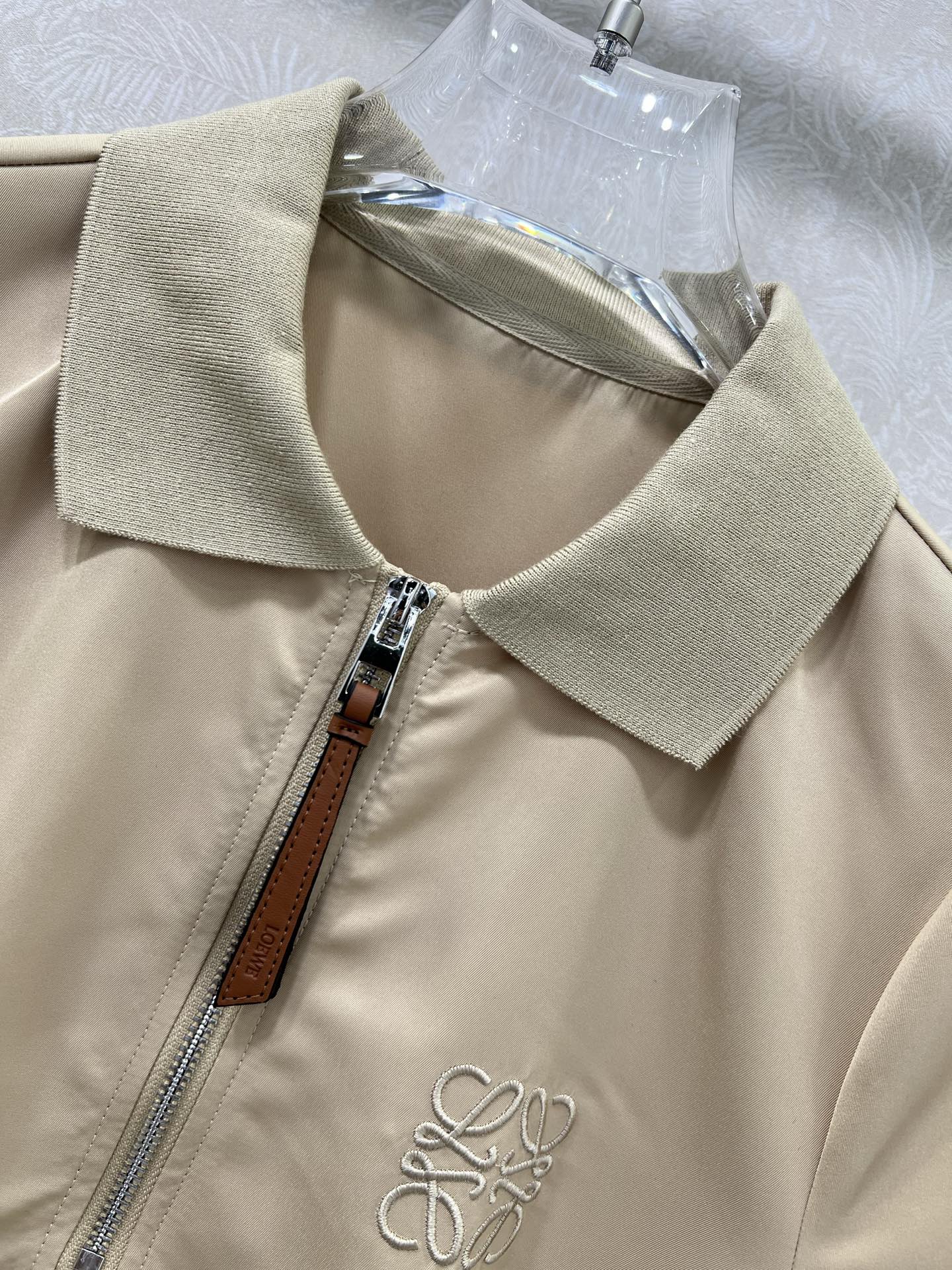 LOEWE SHORT-SLEEVE SHIFT DRESS WITH SIDE POCKETS