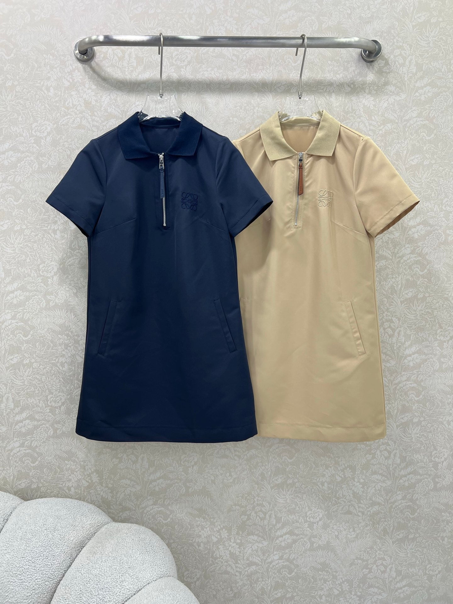 LOEWE SHORT-SLEEVE SHIFT DRESS WITH SIDE POCKETS 269160