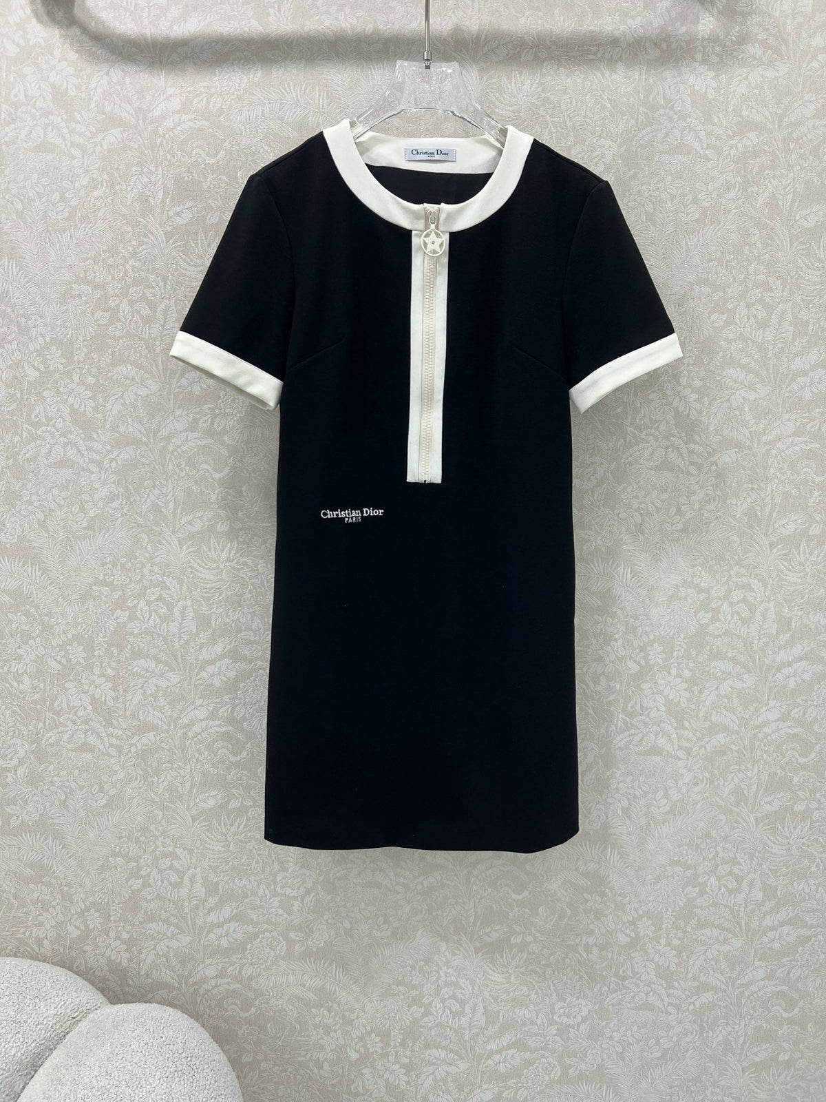 DIOR NEW SHORT-SLEEVE DRESS 269970