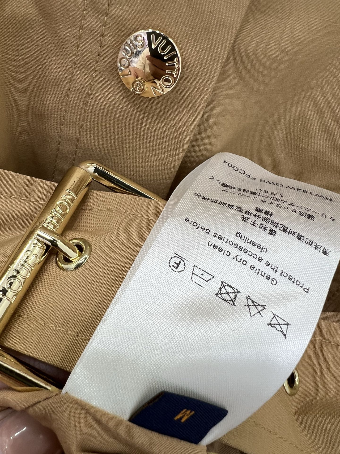 LV SLEEVELESS DRESS 272265