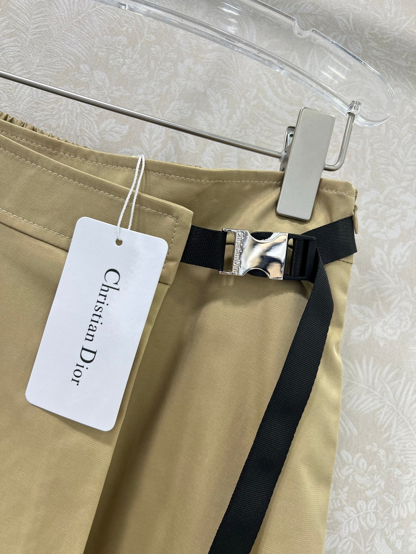 DIOR HEPBURN-STYLE DRESS 275236