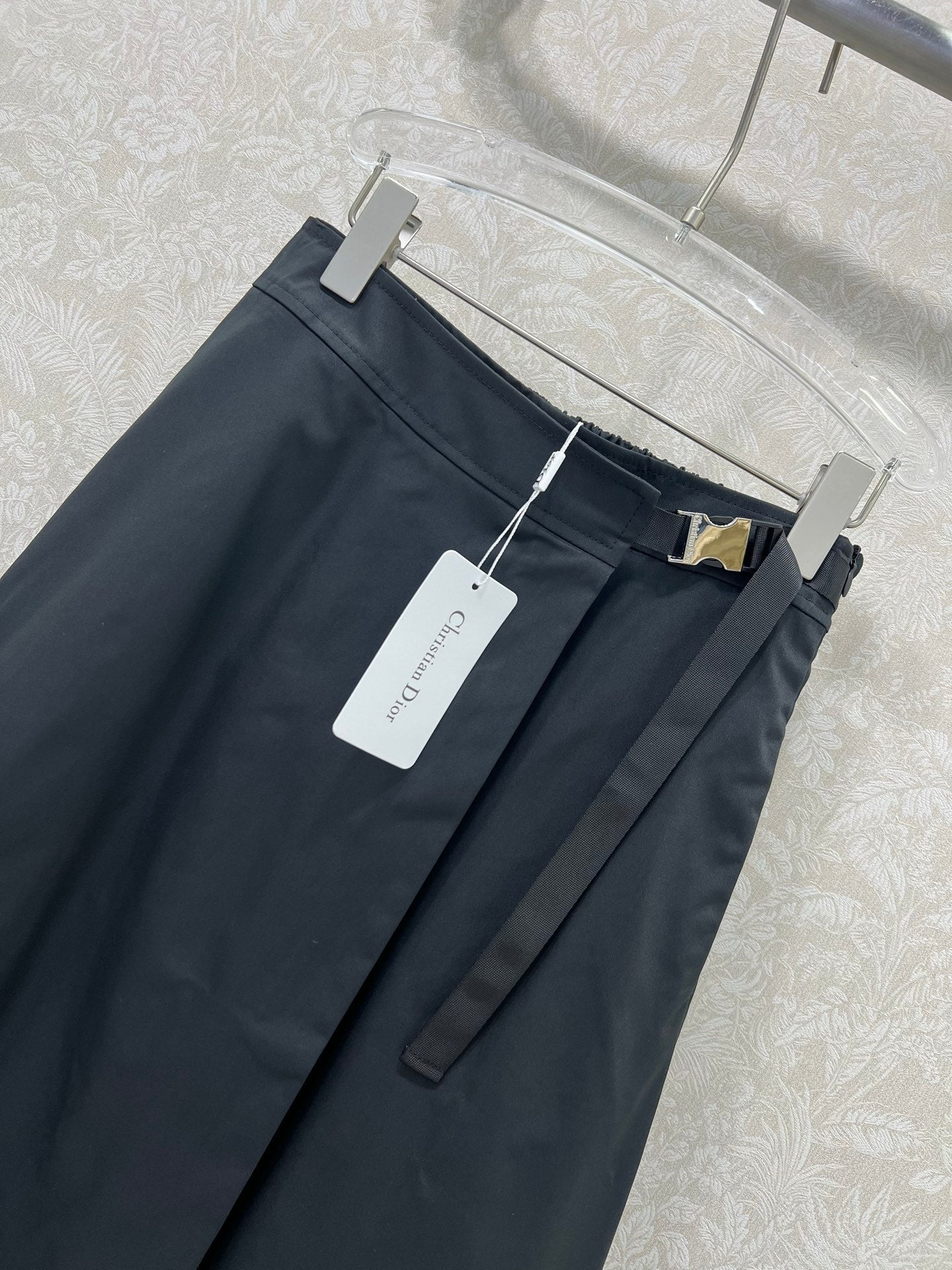 DIOR HEPBURN-STYLE DRESS 275238