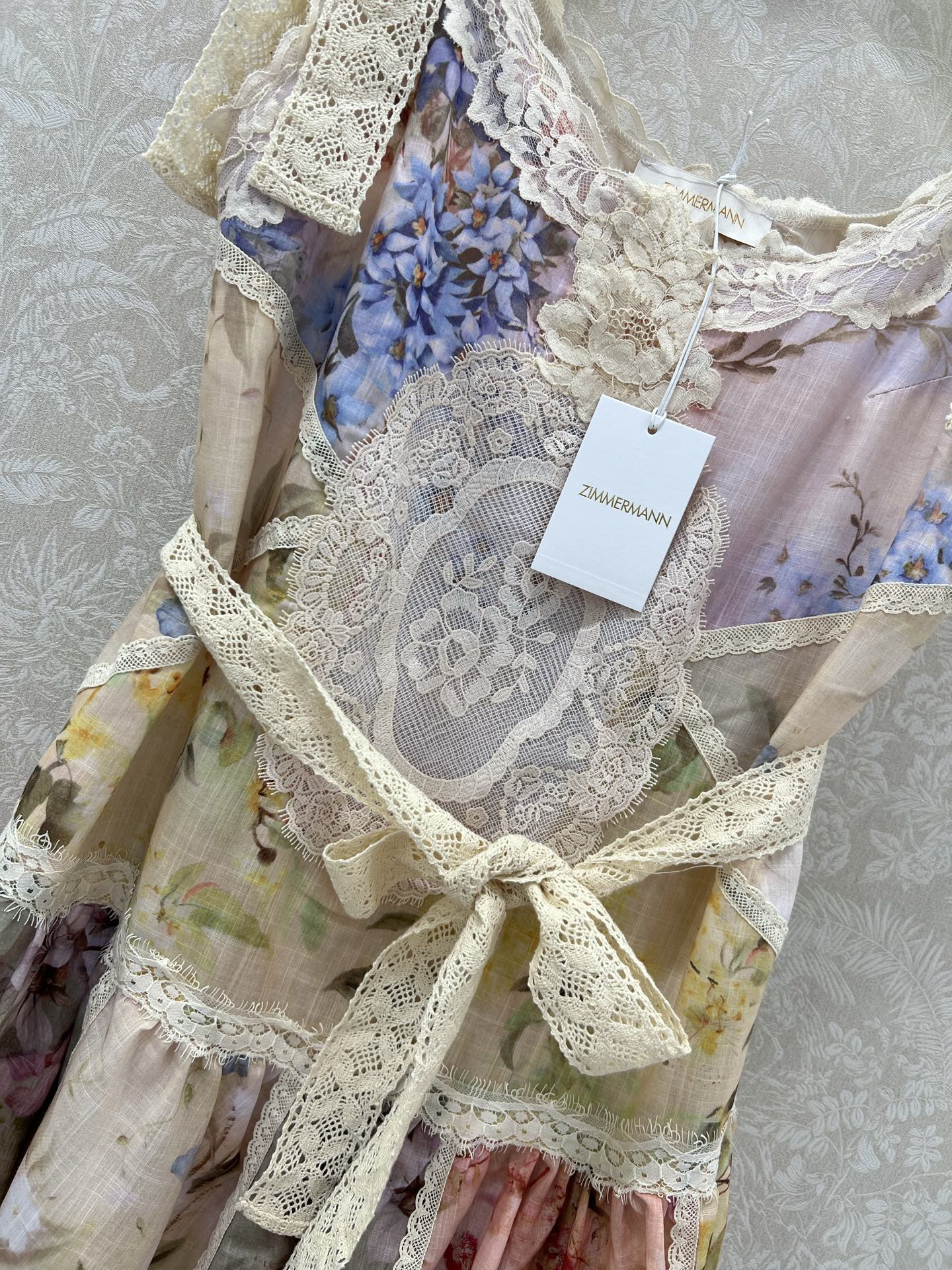 ZIMMERMANN SLEEVELESS HALTER DRESS WITH V-NECK 275127