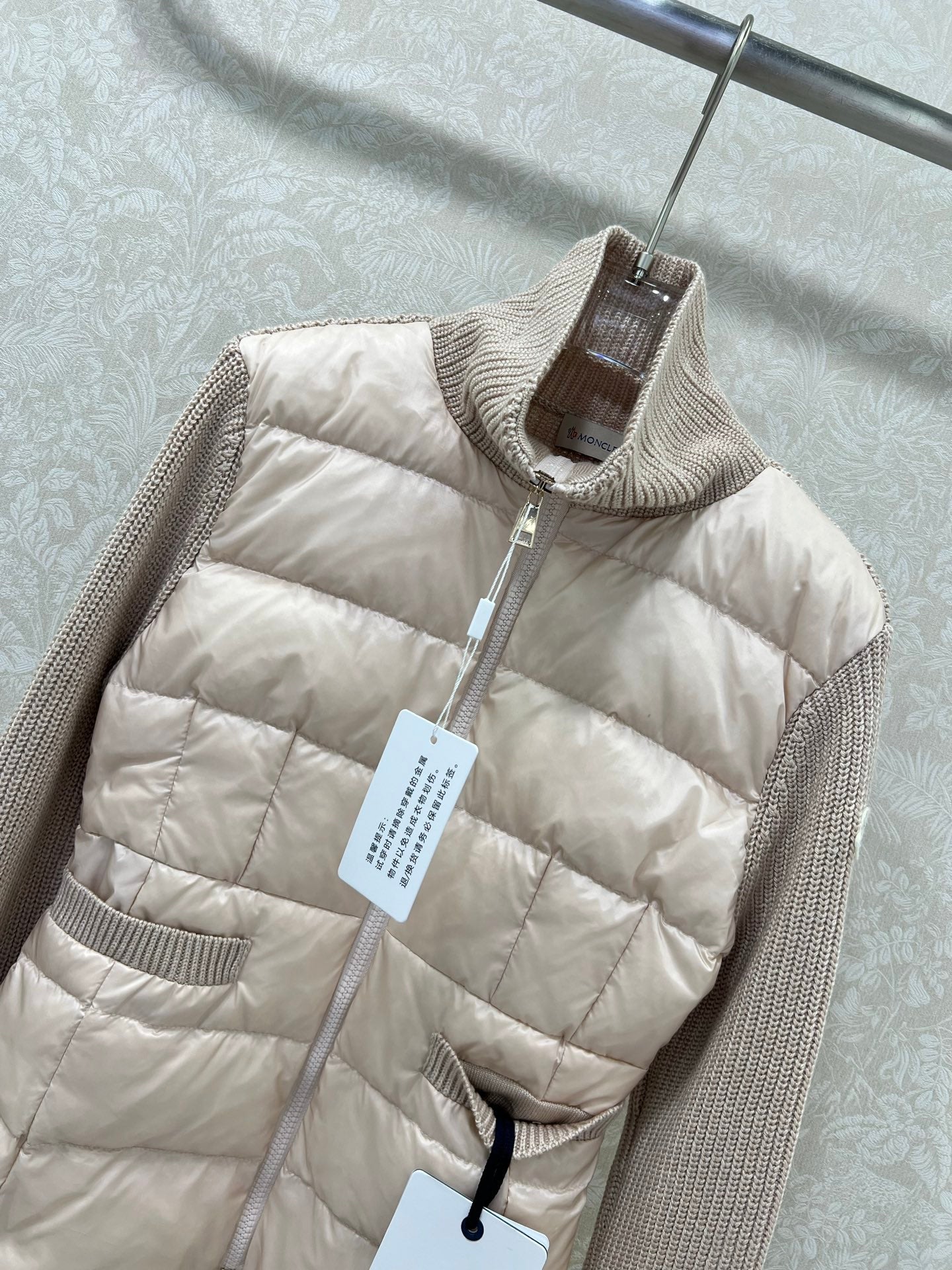 MONCLER 25S JACKET IN NUDE 071