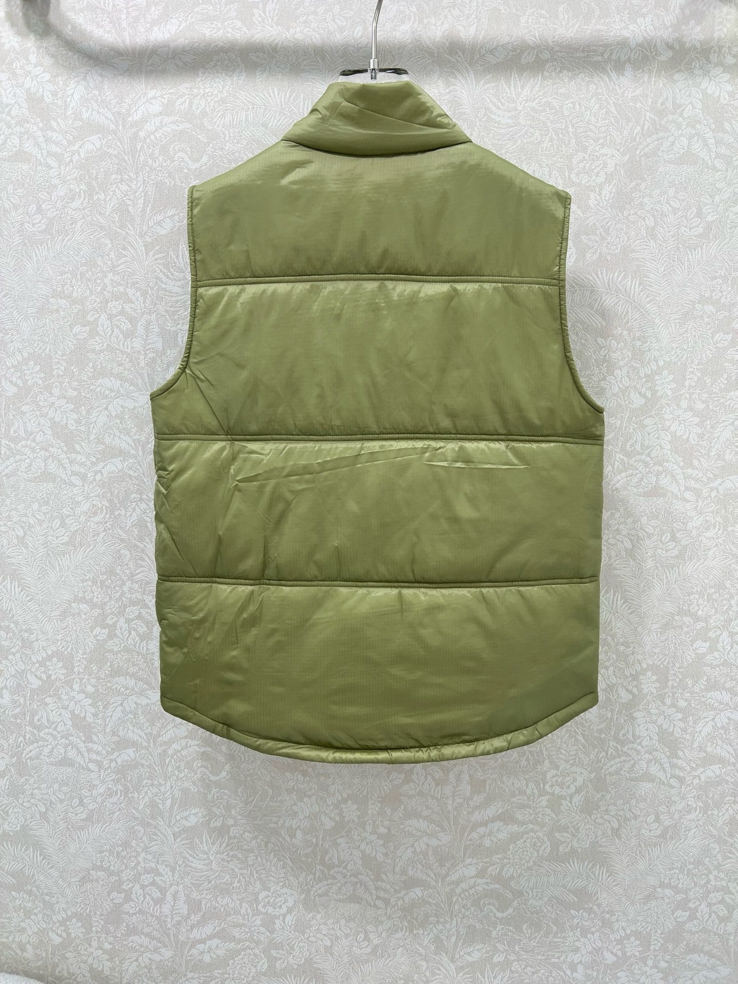 CELINE 25S PUFFER VEST 0084