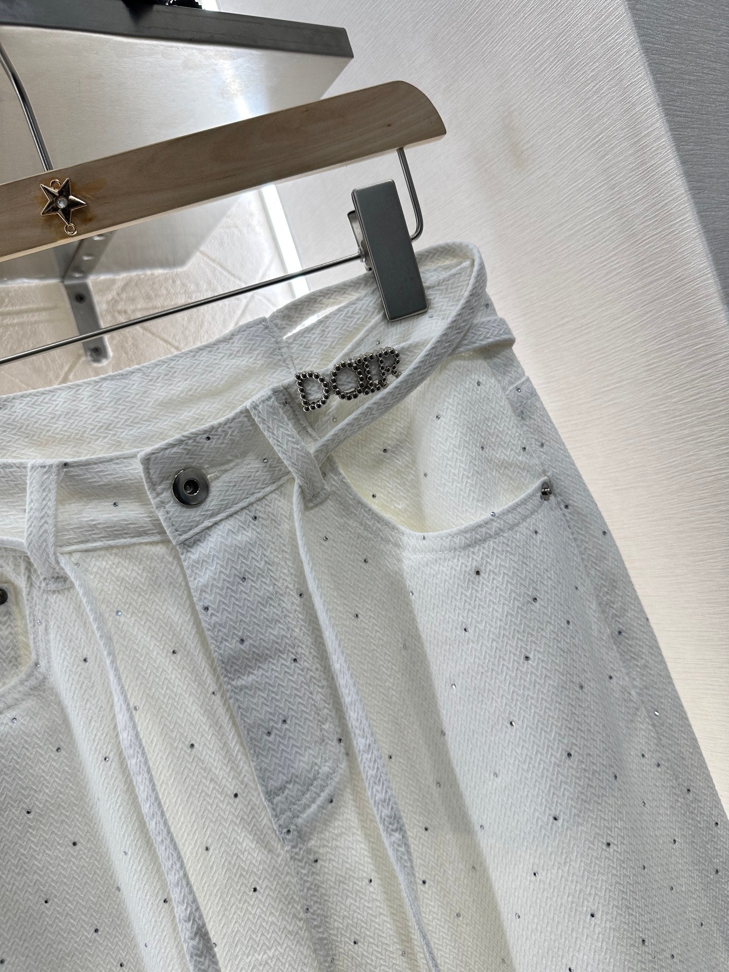 DIOR HIGH-RISE STRAIGHT-LEG JEANS 276659