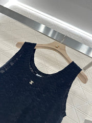 CHANEL SLEEVELESS TOP 272290