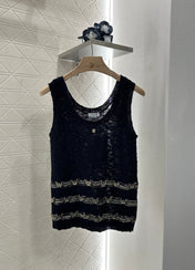 CHANEL SLEEVELESS TOP 272290