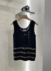 CHANEL SLEEVELESS TOP 272290