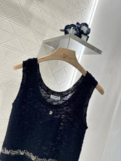 CHANEL SLEEVELESS TOP 272290